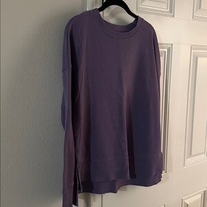 Time and Tru Lavender Pullover